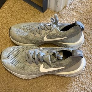 Nike Flyknit Epic React